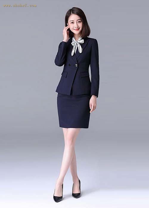 女教师冬季制服